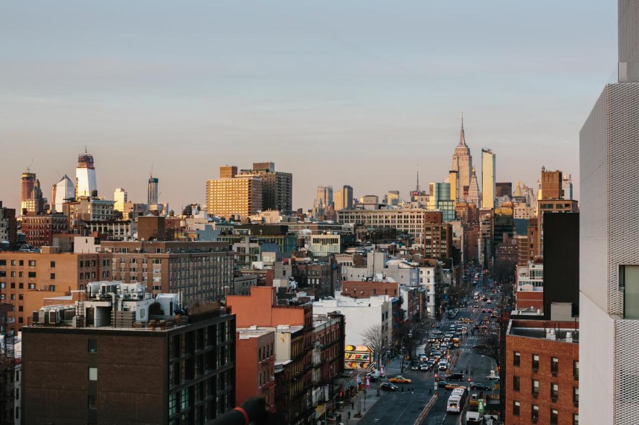 Sister City New York Luaran gambar